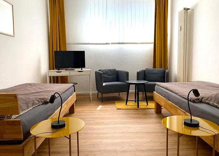2 Schlafzimmer, Kueche, Bad